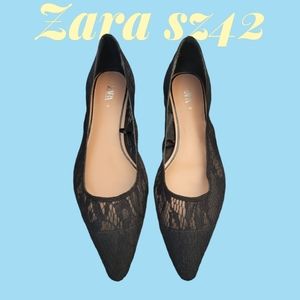 Zara Pointer Flats NWOT